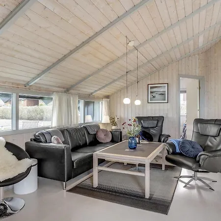 Cozy Home In Sjolund With Sauna *
